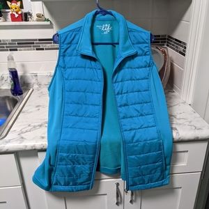 Light weight teal vest XL